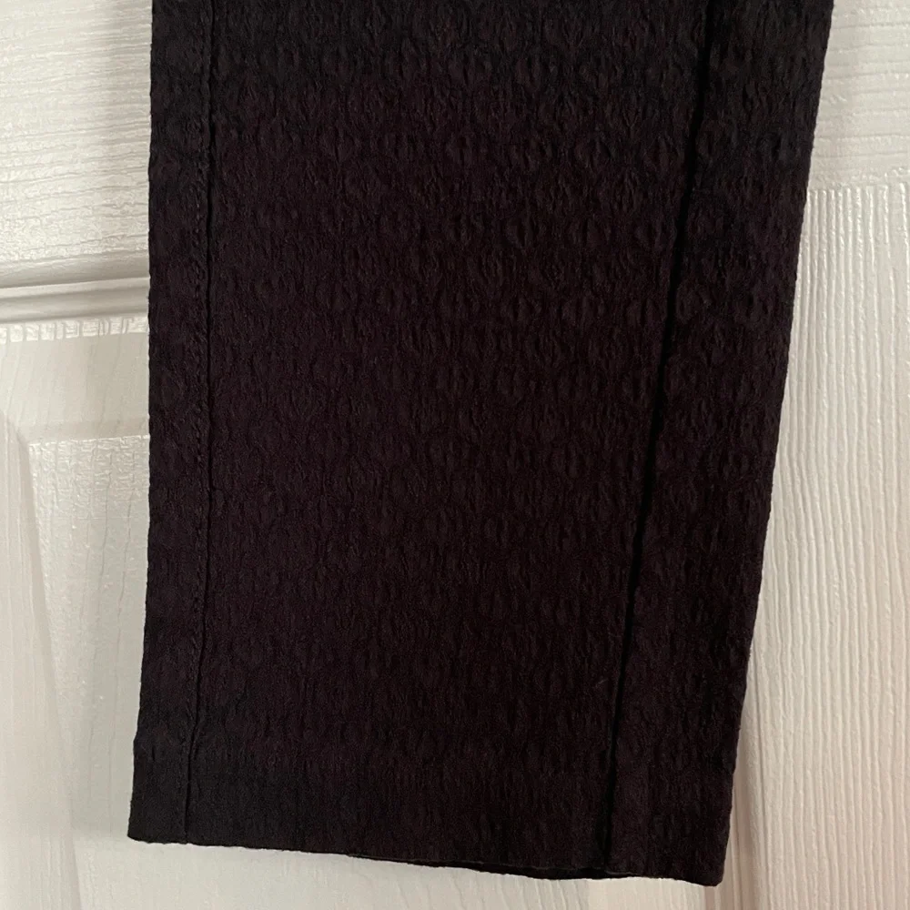 Jules & Leopold Textured Pants - Picture 9 of 13